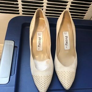 Proxy Women's Beige Pumps